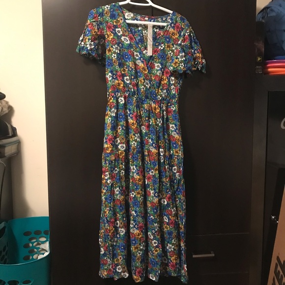 Floral dress - Picture 2 of 7